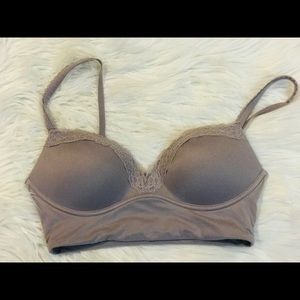 NWOT- Victoria Secret bra 34C